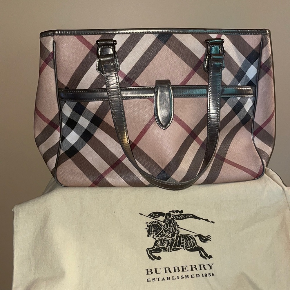 Burberry Shoulder bag